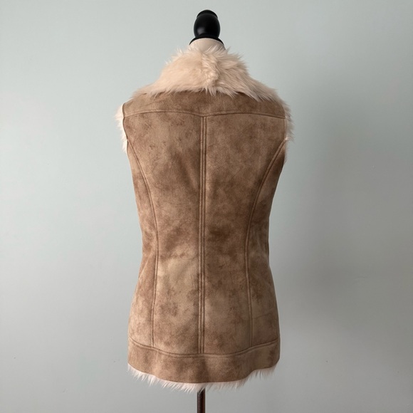 ✨ Scully Faux Shearling Suede Vest | Cream Fur Trim | Size M ✨ - Picture 7 of 12